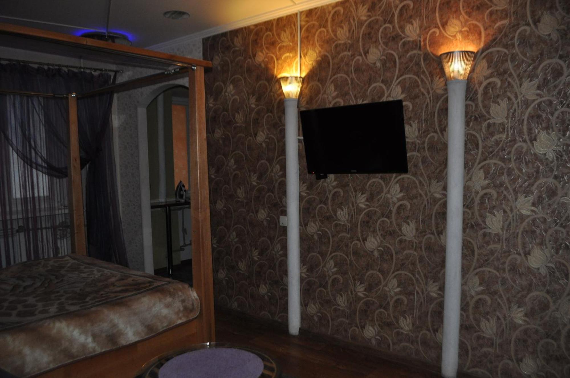 Cozy Apartments Near The Mcdonalds Kremenchuk Exterior photo